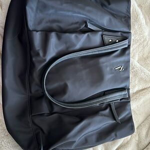 Vera Wang purse